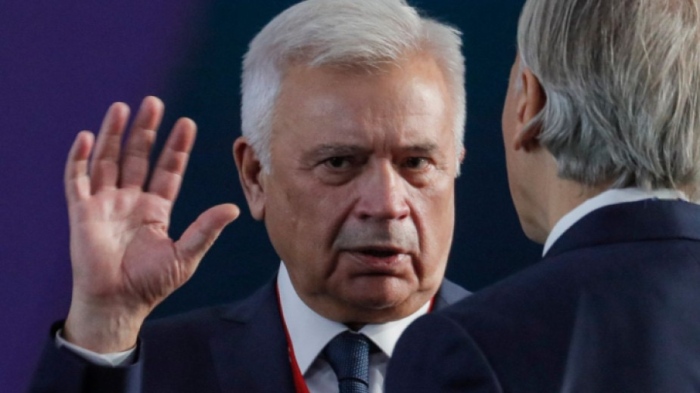 Президентът на Лукойл Алекперов подава оставка