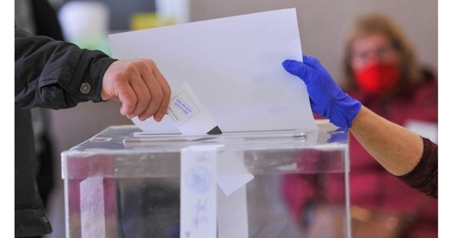 ЦИК отчете едва 18 хил. българи от чужбина със заявления да гласуват на вота