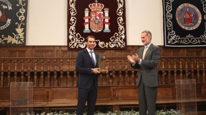 Надал получи награда от краля на Испания