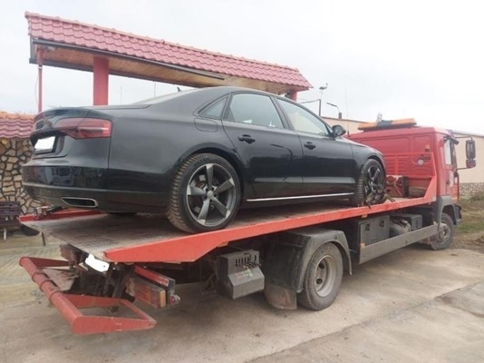 МВР разкри канал за трафик на много скъпи крадени коли