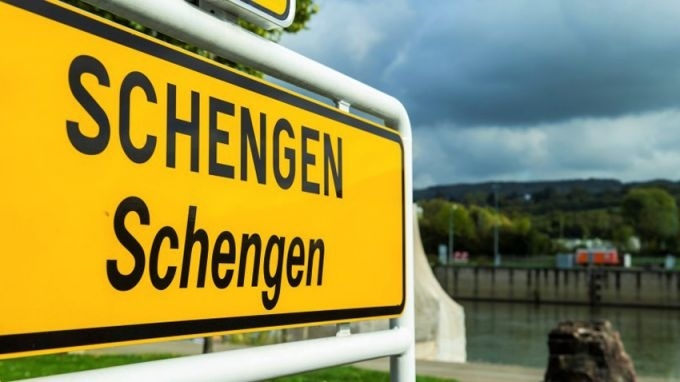 EK: България и Румъния трябва да станат пълноправни членове на Шенген до края на годината